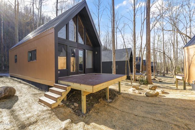 216 Braydens Way, Gatlinburg, TN 37738