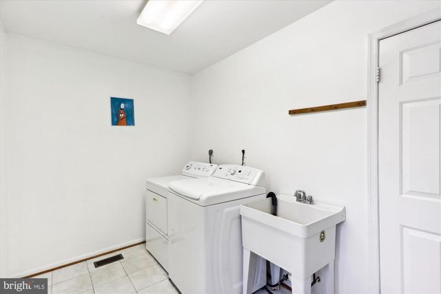 15237 JONES LN, Gaithersburg, MD 20878