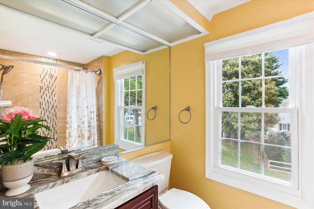 15237 JONES LN, Gaithersburg, MD 20878