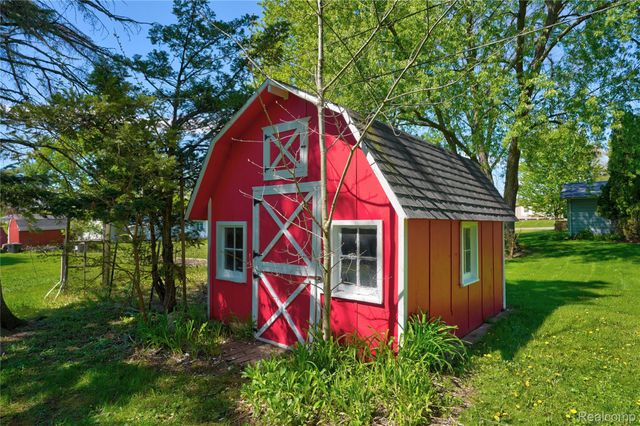 3098 Wagon Trail, Flint Charter Township, MI 48507