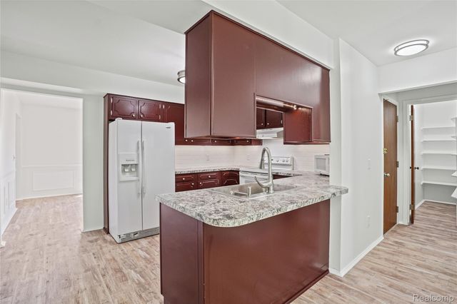3098 Wagon Trail, Flint Charter Township, MI 48507