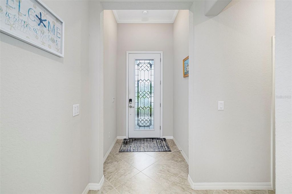 Image 12 of property listing at 17927 POLO TRAIL, Bradenton, FL 34211