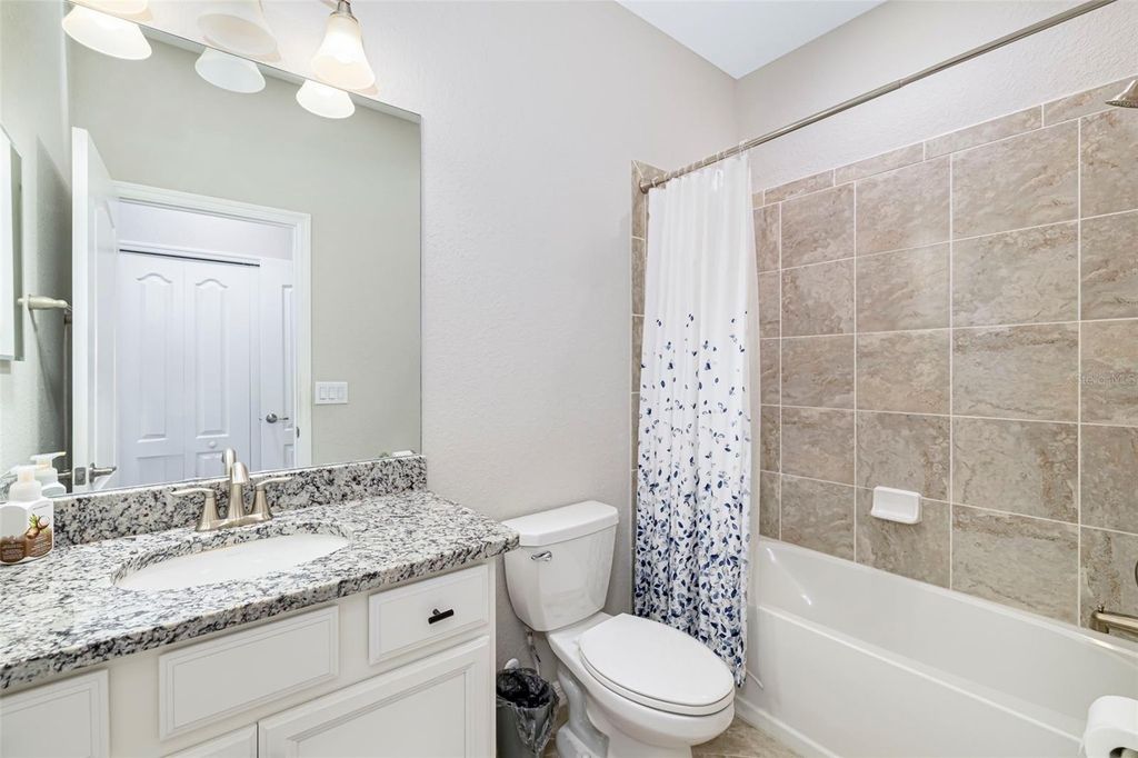 Image 15 of property listing at 17927 POLO TRAIL, Bradenton, FL 34211