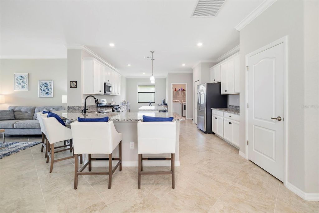Image 19 of property listing at 17927 POLO TRAIL, Bradenton, FL 34211
