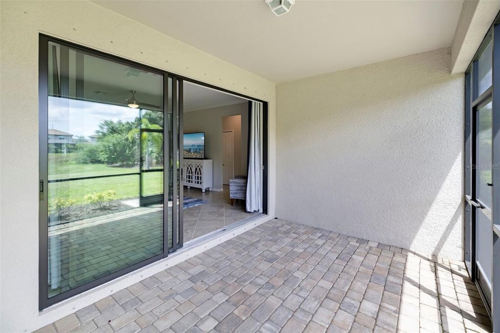 Image 34 of property listing at 17927 POLO TRAIL, Bradenton, FL 34211