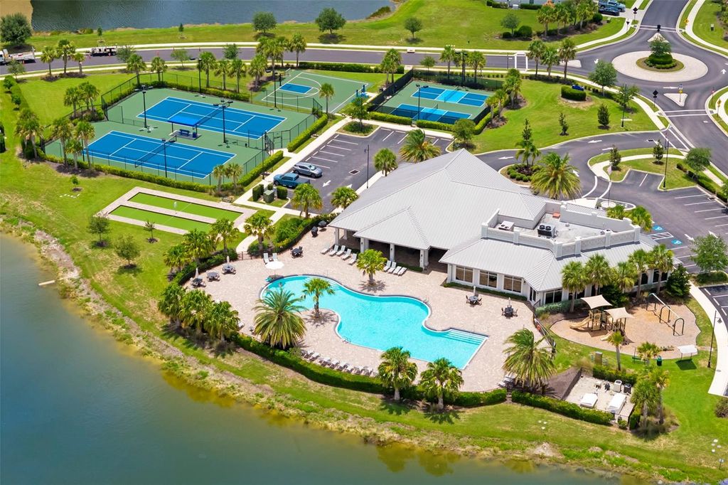 Image 54 of property listing at 17927 POLO TRAIL, Bradenton, FL 34211