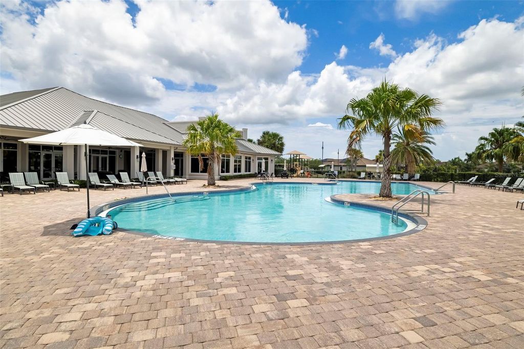Image 67 of property listing at 17927 POLO TRAIL, Bradenton, FL 34211