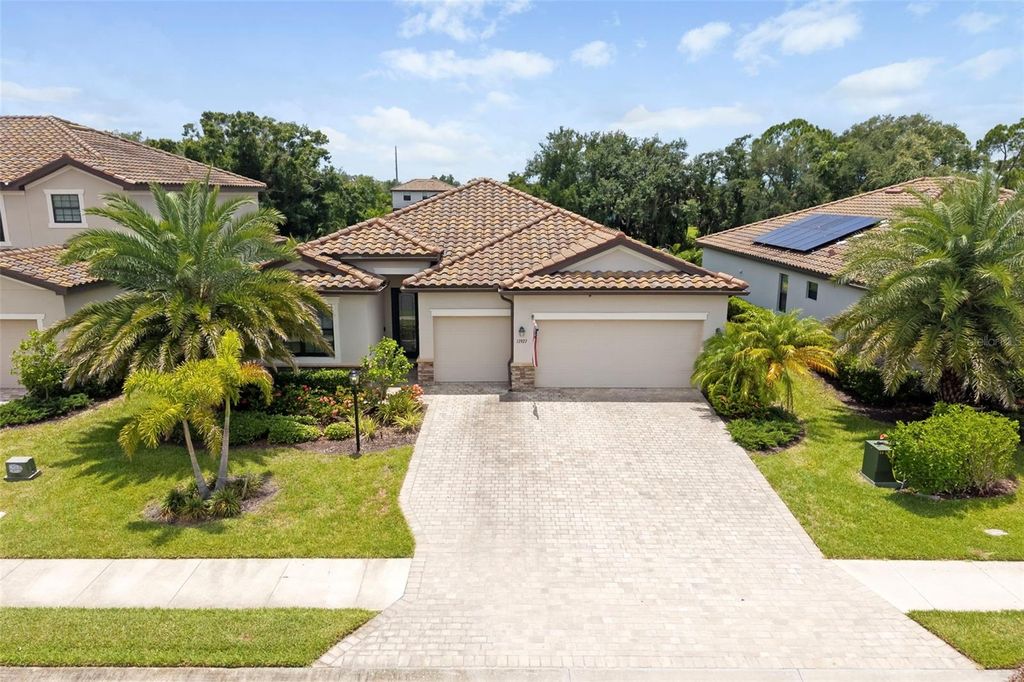 Image 73 of property listing at 17927 POLO TRAIL, Bradenton, FL 34211