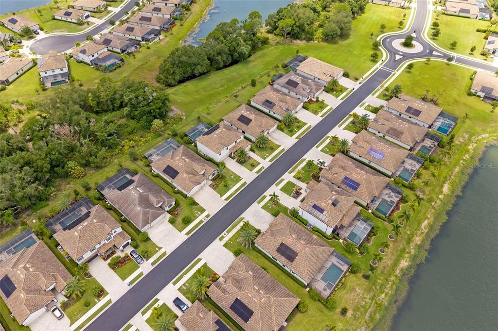 Image 75 of property listing at 17927 POLO TRAIL, Bradenton, FL 34211