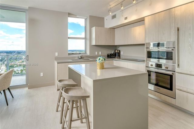 4010 S Ocean Dr R908, Hollywood, FL 33019