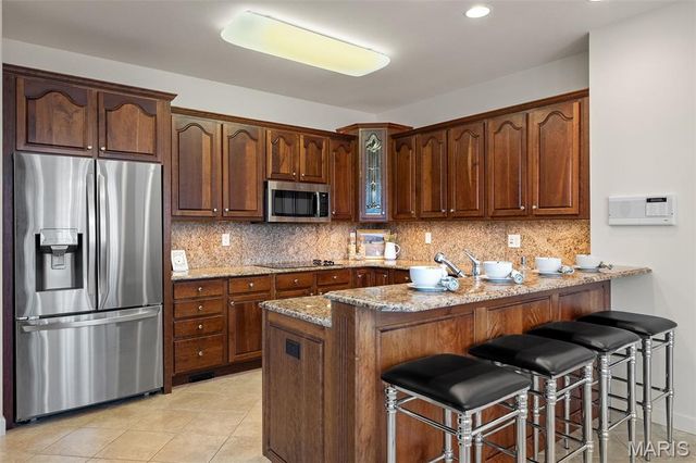 9583 E Vista Drive, Hillsboro, MO 63050