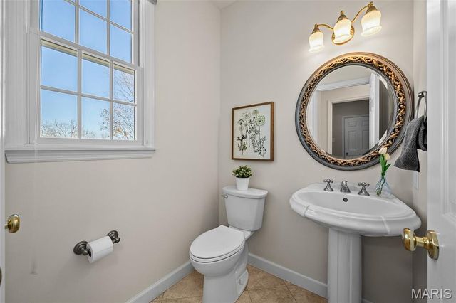 9583 E Vista Drive, Hillsboro, MO 63050