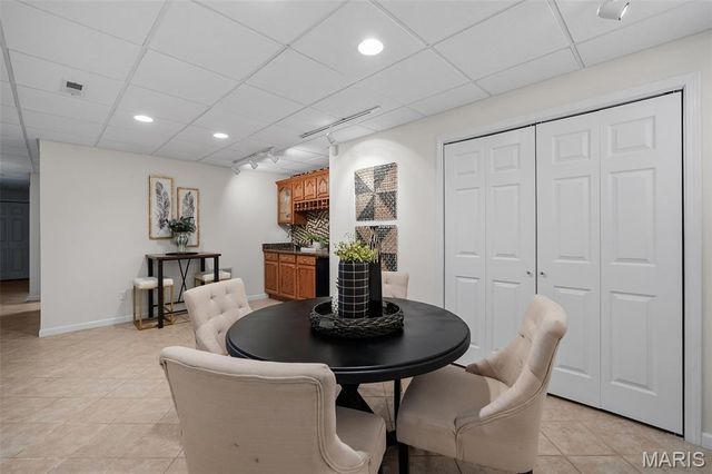 9583 E Vista Drive, Hillsboro, MO 63050