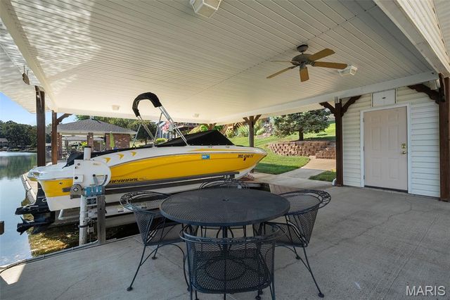 9583 E Vista Drive, Hillsboro, MO 63050