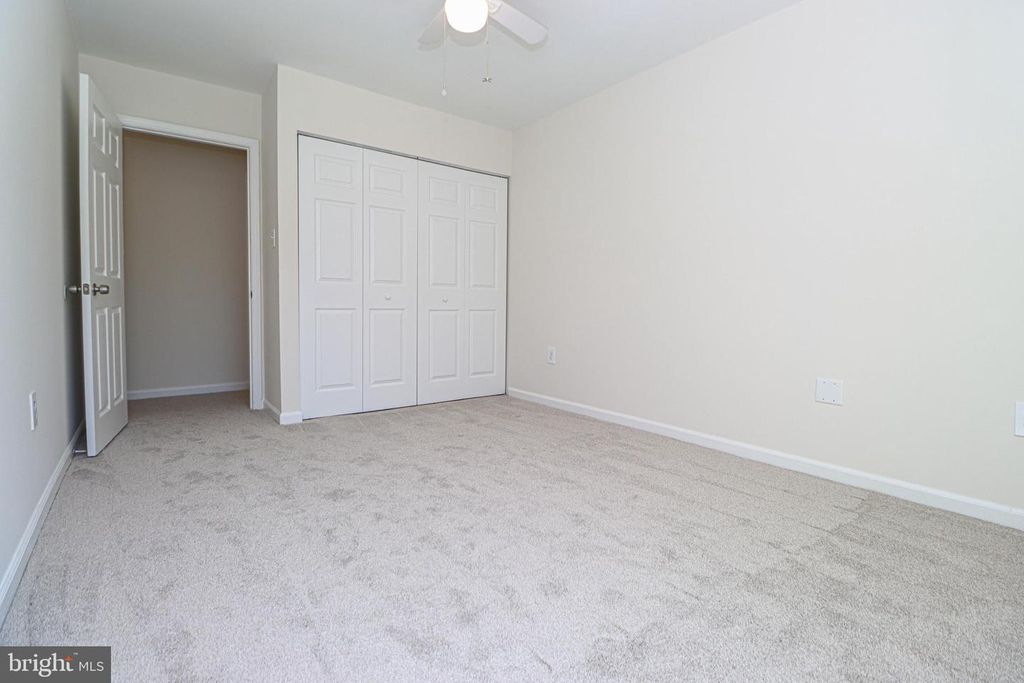 Image 36 of property listing at 140 GEORGETOWN RD #10, Annapolis, MD 21403
