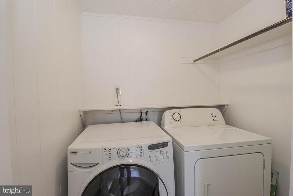 Image 37 of property listing at 140 GEORGETOWN RD #10, Annapolis, MD 21403