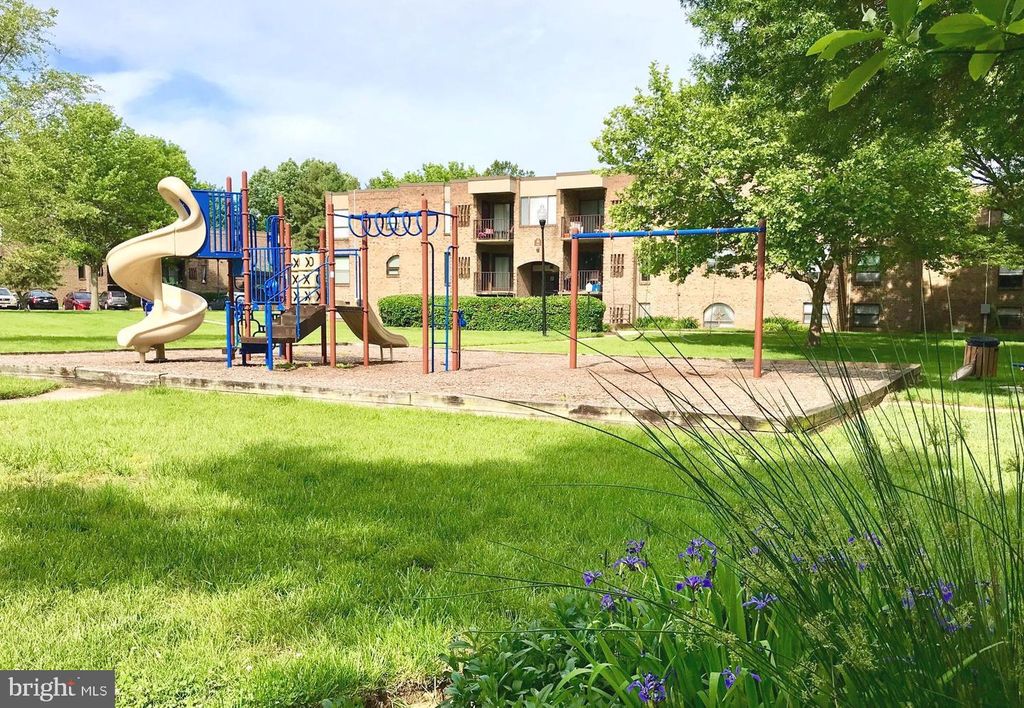 Image 42 of property listing at 140 GEORGETOWN RD #10, Annapolis, MD 21403