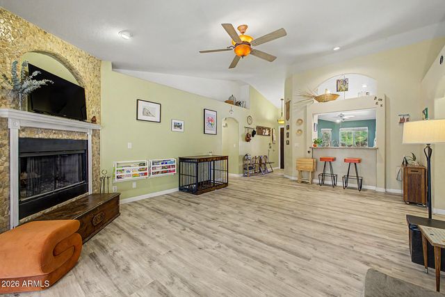 15207 E SHOOT OUT Plaza, Fountain Hills, AZ 85268