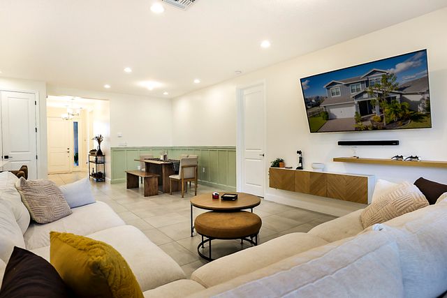 19199 Rolling Acres Road, Loxahatchee, FL 33470