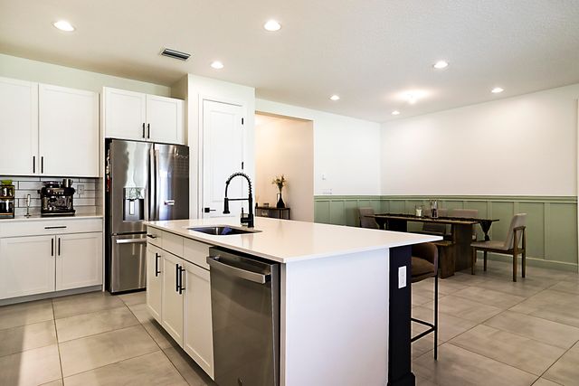 19199 Rolling Acres Road, Loxahatchee, FL 33470