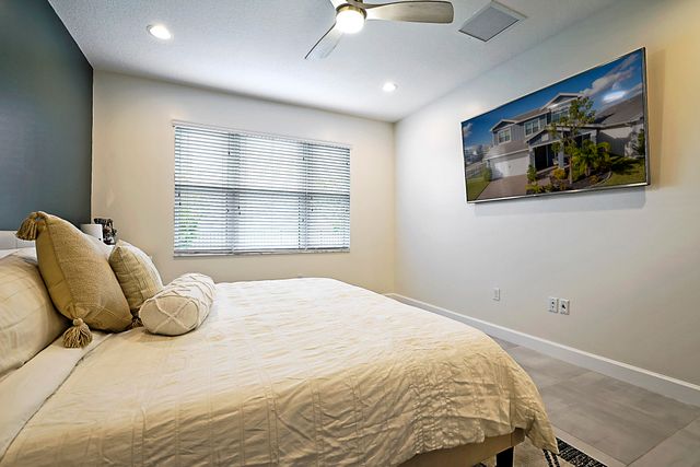 19199 Rolling Acres Road, Loxahatchee, FL 33470