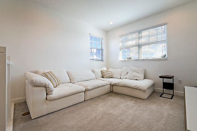 19199 Rolling Acres Road, Loxahatchee, FL 33470