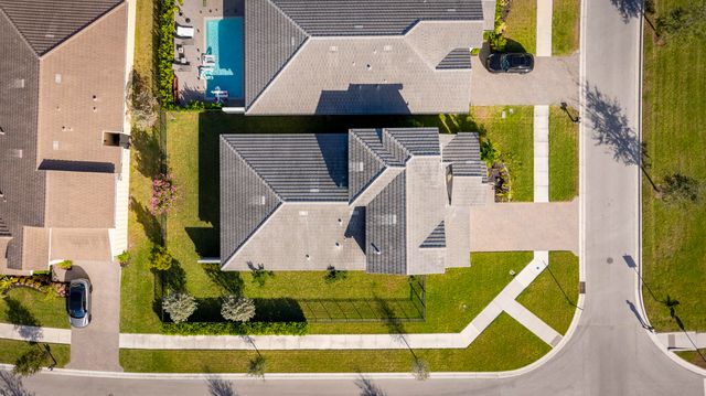 19199 Rolling Acres Road, Loxahatchee, FL 33470