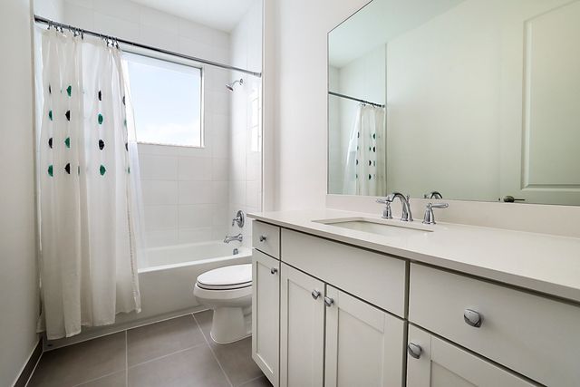 19199 Rolling Acres Road, Loxahatchee, FL 33470