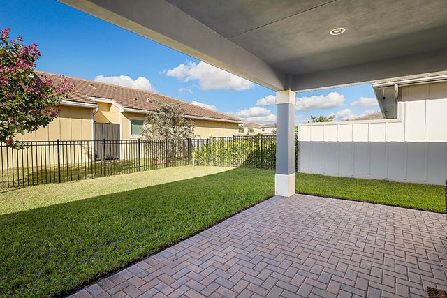 19199 Rolling Acres Road, Loxahatchee, FL 33470