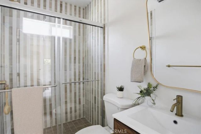 6140 Fulcher, North Hollywood, CA 91606