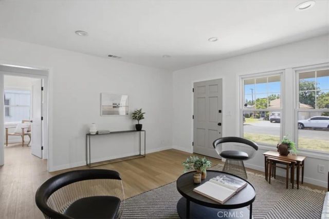 6140 Fulcher, North Hollywood, CA 91606