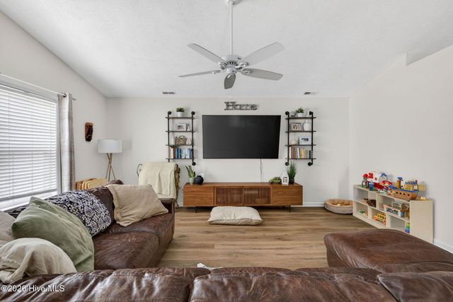 404 Beasley Road, Wilmington, NC 28409