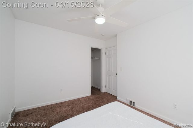 13621 Vernon Street, Oak Park, MI 48237