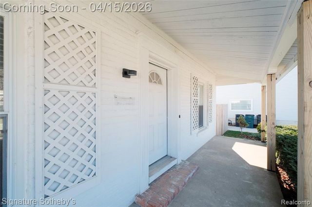 13621 Vernon Street, Oak Park, MI 48237