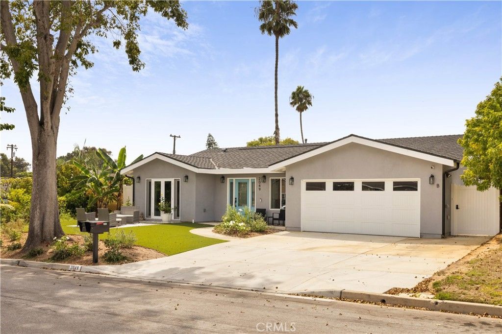 2049 Monrovia, Costa Mesa, CA 92627 — photo 2