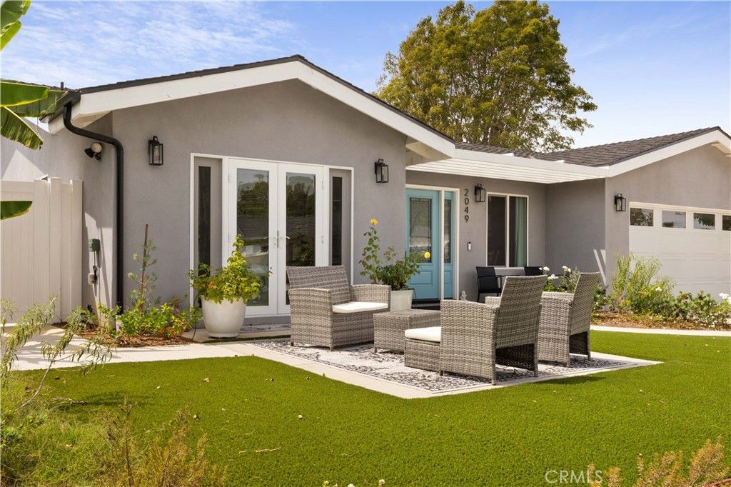 2049 Monrovia, Costa Mesa, CA 92627 — photo 3