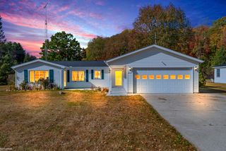 3625 Angus Road, Fort Gratiot, MI 48059