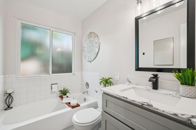 304 Margaret Way, Roseville, CA 95678