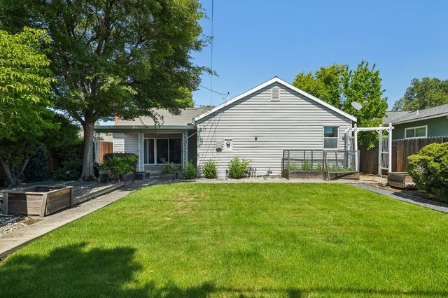 304 Margaret Way, Roseville, CA 95678