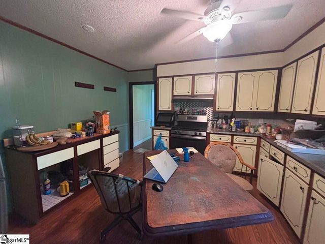 230 N Catherine Street, Pickens, SC 29671