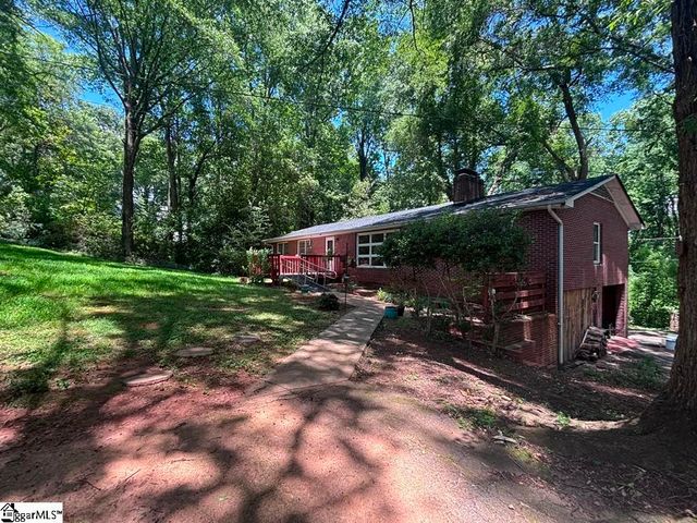 230 N Catherine Street, Pickens, SC 29671