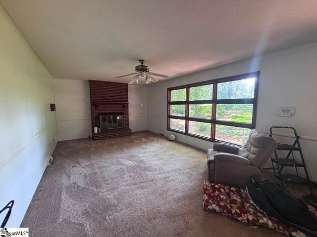 230 N Catherine Street, Pickens, SC 29671