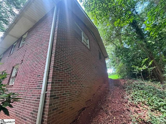 230 N Catherine Street, Pickens, SC 29671