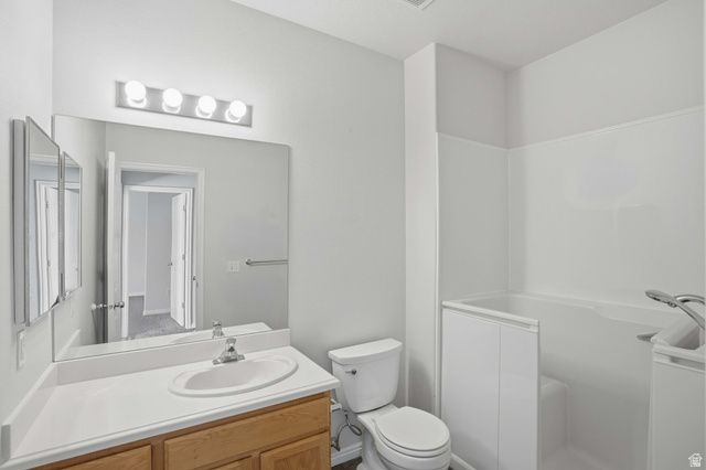 7361 S GERALEE LN, West Jordan, UT 84084