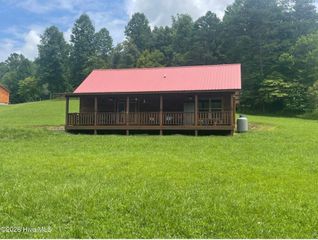 148 Deerfield Meadow Trail, Murphy, NC 28906