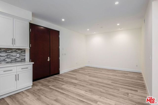 1237 S Holt Avenue 504, Los Angeles, CA 90035