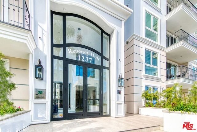 1237 S Holt Avenue 504, Los Angeles, CA 90035