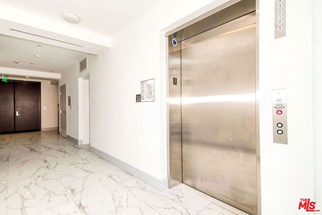 1237 S Holt Avenue 504, Los Angeles, CA 90035