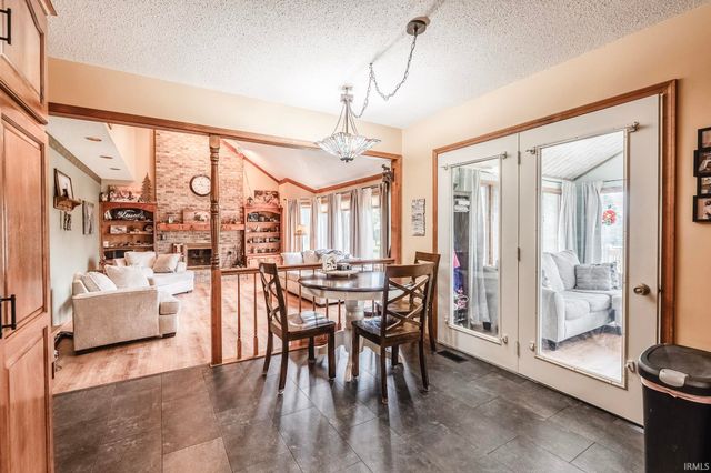 3582 County Road 34, Auburn, IN 46793