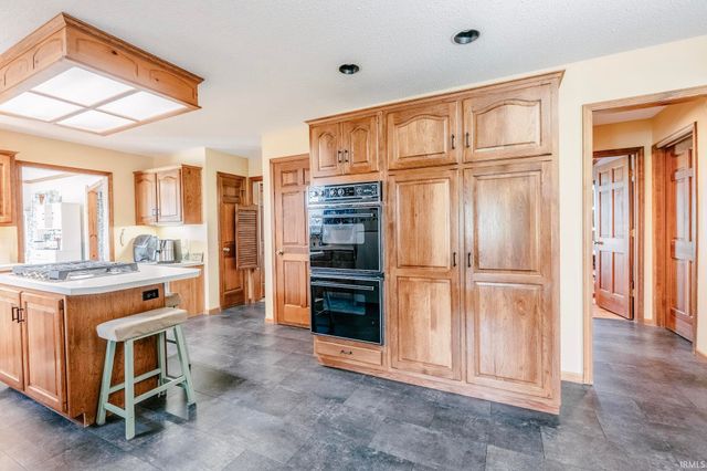 3582 County Road 34, Auburn, IN 46793